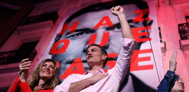 El socialista  Pedro Sánchez gana en España, pero tendrá que pactar