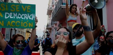 Boricuas toman San Juan para exigir la dimisión del gobernador