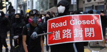 Nuevos enfrentamientos en Hong Kong dejan 128 heridos y 260 detenidos