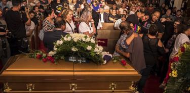 Multitudinario funeral por víctima del atentado de El Paso