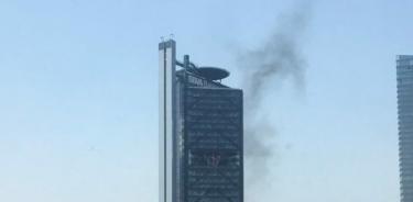 Reportan humo en la Torre Bancomer