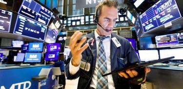 Se desploma Wall Street; se teme recesión en EU