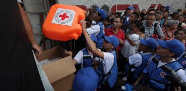Entra en Venezuela el primer cargamento con ayuda humanitaria