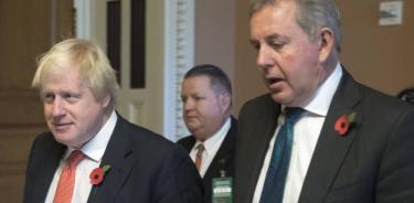 Insultos entre Trump y el embajador británico abren crisis diplomática