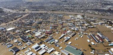 Supertifón deja más de 20 muertos y graves inundaciones en Japón