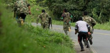 Un soldado muerto y otro herido deja combate entre ejército y ELN en Colombia