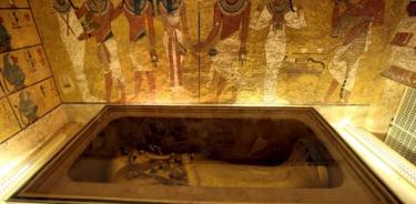 Inicia restauración del sarcófago del  faraón Tutankamón