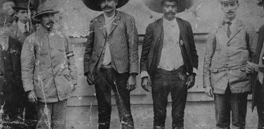 Muestran 400 fotografías inéditas de Emiliano Zapata y sus tropas
