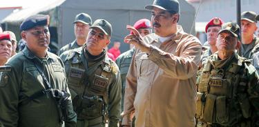 EU ve indicios de contactos entre Guaidó y militares
