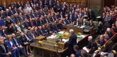 Parlamento británico aprueba prórroga para el brexit