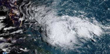 Bahamas resiste el azote de la tormenta tropical Humberto