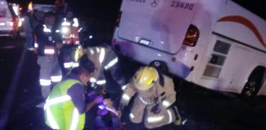 Accidente carretero deja 40 personas lesionadas en Jalisco