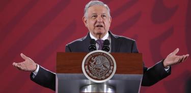 Exitosa, estrategia de rescate de Pemex, afirma AMLO