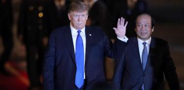 Trump llega a Vietnam para reunirse con Kim Jong-un