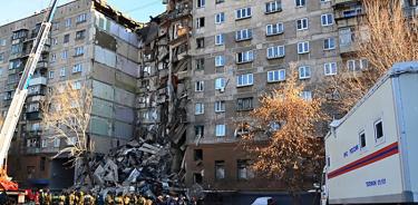 Ocho muertos y 35 desaparecidos en derrumbe en Rusia
