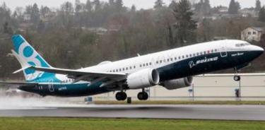 Primera aerolínea cancela pedido del  737 Max 8 de Boeing tras accidentes