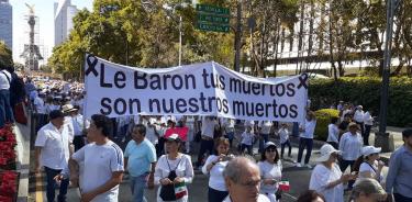 Organizaciones civiles, la familia Lebarón y políticos marchan en contra de AMLO