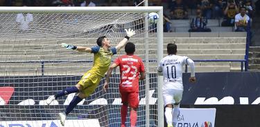 Pumas, con golazo de Malcorra, superó 2-0 a Veracruz