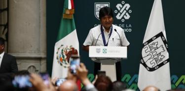 Piden en Bolivia a México impedir que Evo siga haciendo política siendo asilado