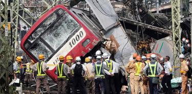 Descarrilamiento de tren  en Japón causa 32 heridos