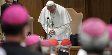 El Papa promete denunciar a los abusadores, pero decepciona a las víctimas