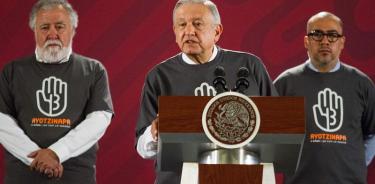 Ofrecen recompensas por información en caso Ayotzinapa