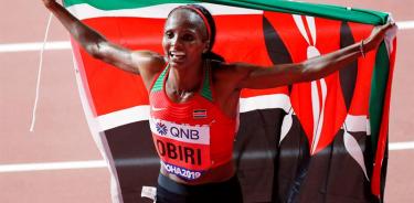 La keniana Obiri revalida el oro en los 5 mil metros