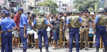 Suman 40 muertos y 280 heridos por atentados en Sri Lanka