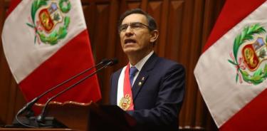 Presidente de Perú propone adelanto de elecciones para 2020