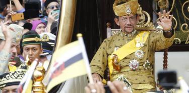 Brunei da marcha atrás y elimina  pena de muerte para sexo gay