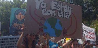 Exigen jóvenes a AMLO declaratoria de Emergencia Climática en México