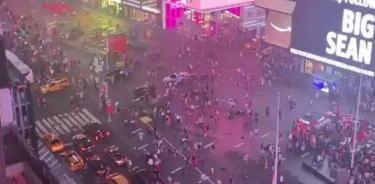 Estruendo de motocicletas causa pánico en Times Square; creían que era un tiroteo
