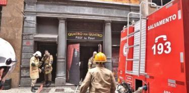 Tres bomberos mueren en combate a un incendio en Río de Janeiro