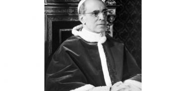 El Papa ordena abrir archivos de Pío XII, acusado de no hacer nada contra el nazismo