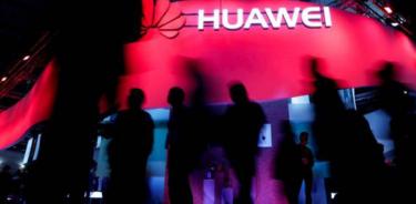 Google obedece a Trump: rompe con la china Huawei
