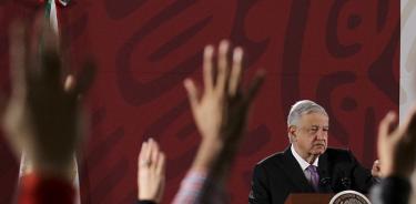 “Le muerden la mano a quien les quitó el bozal...”: López Obrador