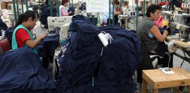 Alista AMLO plan de desarrollo para la industria textil