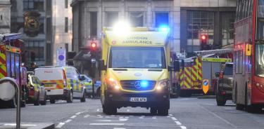 La policía trata como ataque terrorista lo ocurrido en el puente de Londres