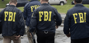 FBI busca a doce fugitivos que podrían estar en México