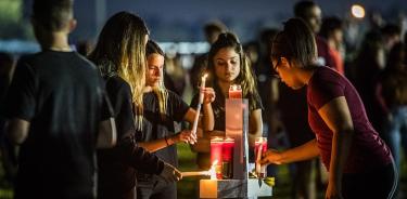 Un año después de Parkland, otros mil 200 menores han muerto a tiros en EU