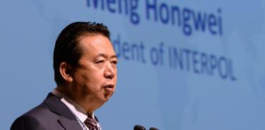 China detiene a expresidente de Interpol, lo acusa de corrupción