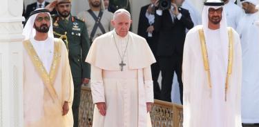 Papa se reúne con el príncipe heredero de Abu Dhabi