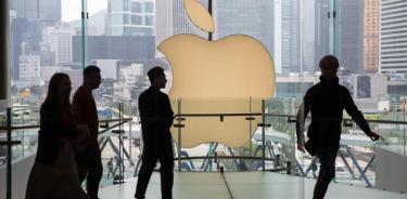 El presidente estadunidense pide a Apple que fabrique en EU en lugar de China