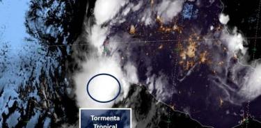 Se forma tormenta tropical Priscila; tocará tierra en Colima