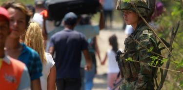 Aumenta a 326 el número de militares venezolanos que han desertado a Colombia