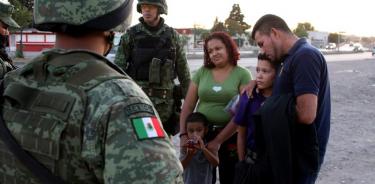 Suman casi 50 mil guatemaltecos deportados de México y EU