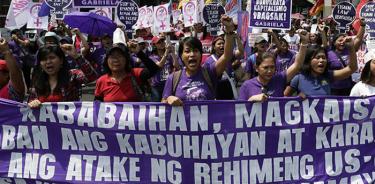 Miles de filipinas protestan contra el “macho-fascista” Duterte