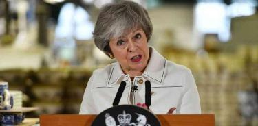 Theresa May lanza un llamado a opositores del Brexit