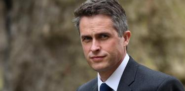 May destituye a Gavin Williamson, ministro británico de Defensa