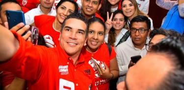 Alejandro Moreno se proclama ganador de elección interna del PRI